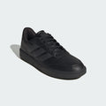 ADIDAS MEN COURTBLOCK SHOES