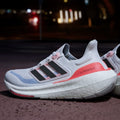 ADIDAS WOMEN ULTRABOOST LIGHT SHOES