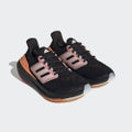 ADIDAS WOMEN ULTRABOOST LIGHT SHOES